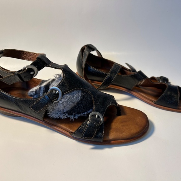 Naya leather gladiator sandals - Picture 2 of 12